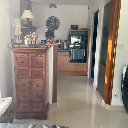 La Maringote Nyaraló *