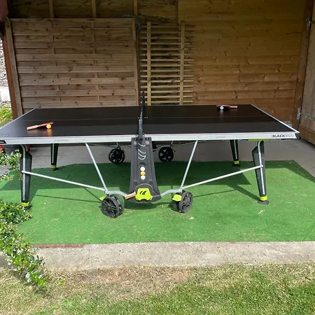 La Maringote Nyaraló *